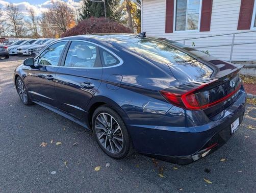 2022 Hyundai SONATA Limited
