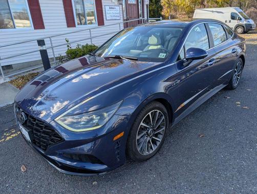 2022 Hyundai SONATA Limited