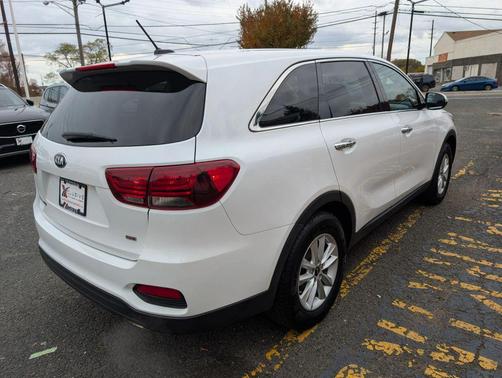 2019 Kia Sorento LX