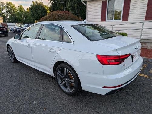 2017 Audi A4 Premium Plus Sedan 4D