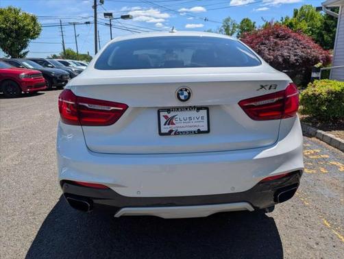 2015 BMW X6 xDrive50i Sport Utility 4D