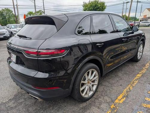 2019 Porsche Cayenne Base