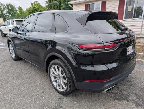 2019 Porsche Cayenne Base