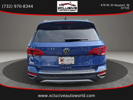 Blue 2022 Volkswagen Taos 1.5T SEL