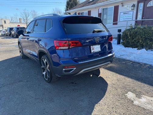 2022 Volkswagen Taos 1.5T SEL