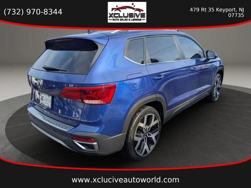 Blue 2022 Volkswagen Taos 1.5T SEL