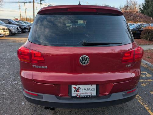 2016 Volkswagen Tiguan S