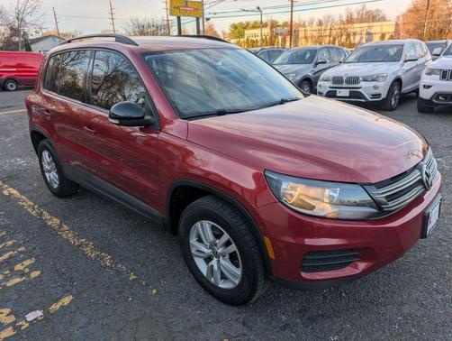 2016 Volkswagen Tiguan S