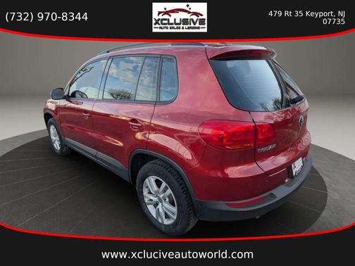 Burgundy 2016 Volkswagen Tiguan S