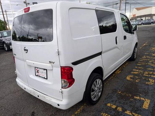2020 Nissan NV200 SV