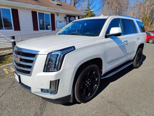 2019 Cadillac Escalade Sport