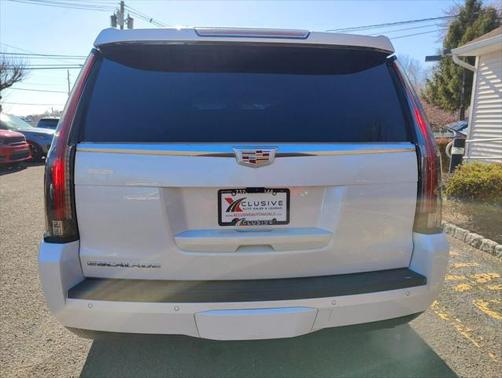 2019 Cadillac Escalade Sport