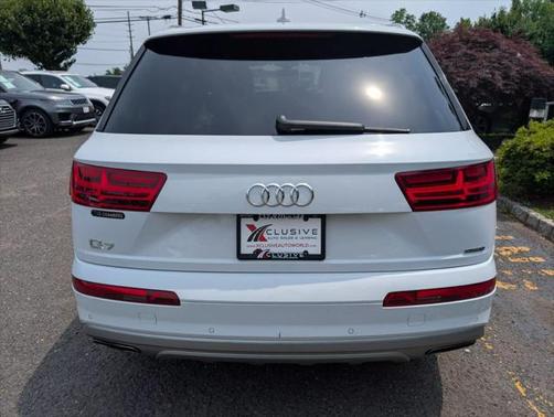 2019 Audi Q7 45 Premium Plus