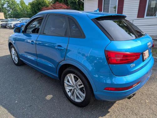 2017 Audi Q3 Premium Sport Utility 4D