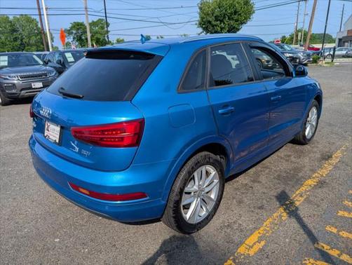 2017 Audi Q3 Premium Sport Utility 4D
