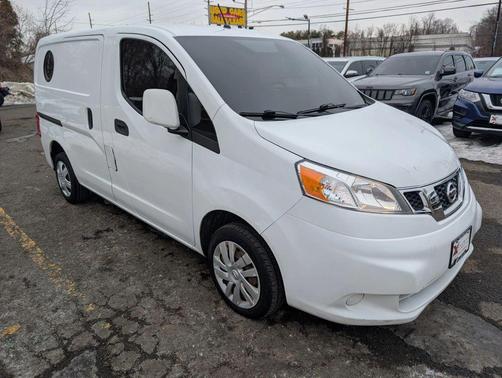 2018 Nissan NV200 SV