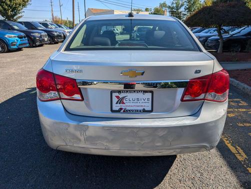 Silver Ice Metallic 2015 Chevrolet Cruze 1LT