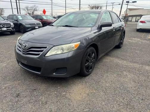2010 Toyota Camry LE