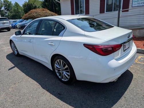 2021 INFINITI Q50 Base