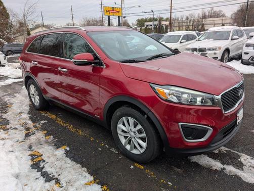 2017 Kia Sorento LX