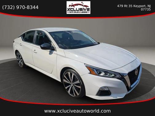 White 2020 Nissan Altima SR FWD