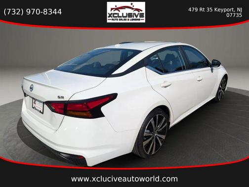 White 2020 Nissan Altima SR FWD