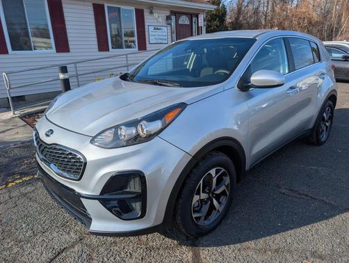 2022 Kia Sportage LX