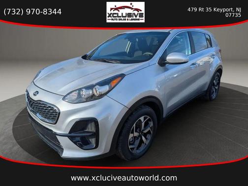 Sparkling Silver 2022 Kia Sportage LX