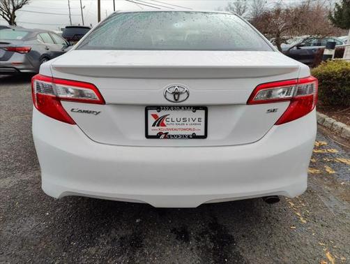 2014 Toyota Camry SE