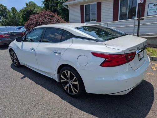 2018 Nissan Maxima SV Sedan 4D
