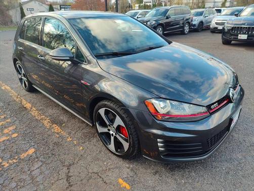 2017 Volkswagen Golf GTI 2.0T S 4-Door