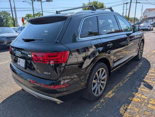 2017 Audi Q7 3.0T Premium