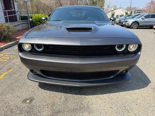 Granite Pearlcoat 2019 Dodge Challenger GT