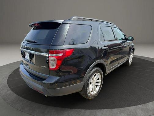 Tuxedo Black Metallic 2015 Ford Explorer Sport