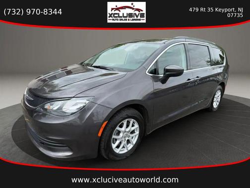 Granite Crystal Metallic Clearcoat 2020 Chrysler Voyager LXI