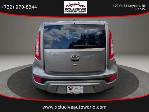 Bright Silver Metallic 2013 Kia Soul !