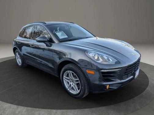Black 2018 Porsche Macan Macan Sport Edition
