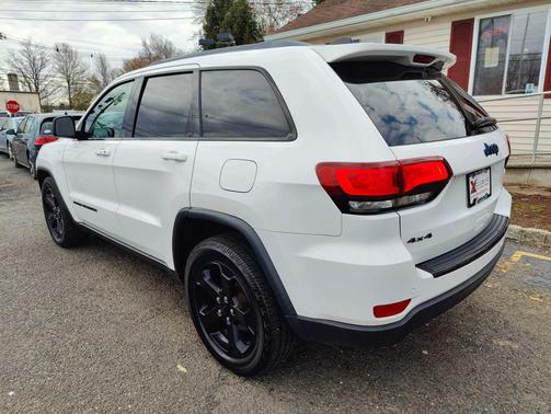 2018 Jeep Grand Cherokee Upland
