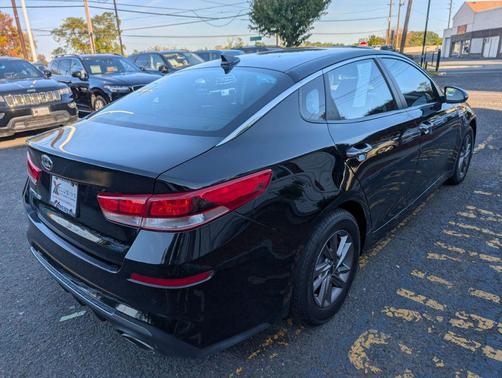 2020 Kia Optima LX