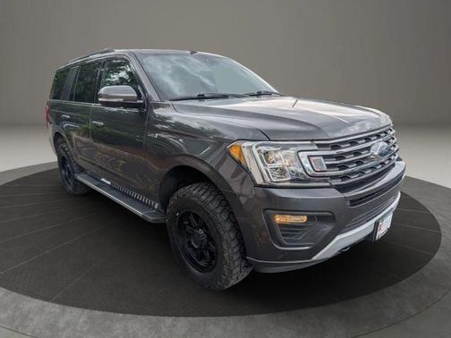 Magnetic Metallic 2020 Ford Expedition XLT