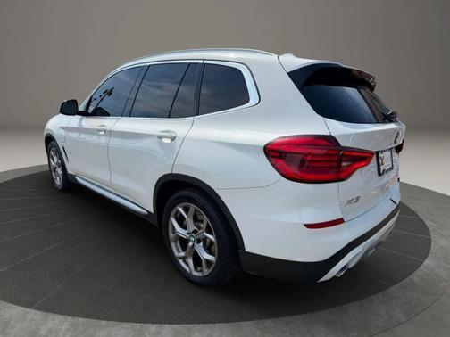 Alpine White 2021 BMW X3 PHEV xDrive30e