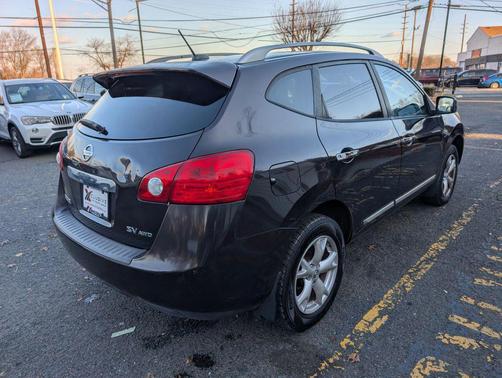 2011 Nissan Rogue SV