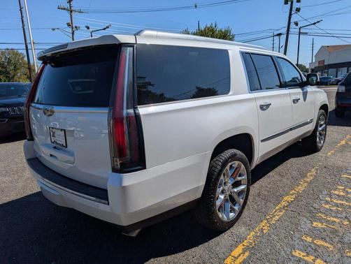 2016 Cadillac Escalade ESV Sport
