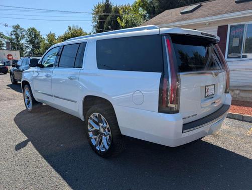 2016 Cadillac Escalade ESV Sport