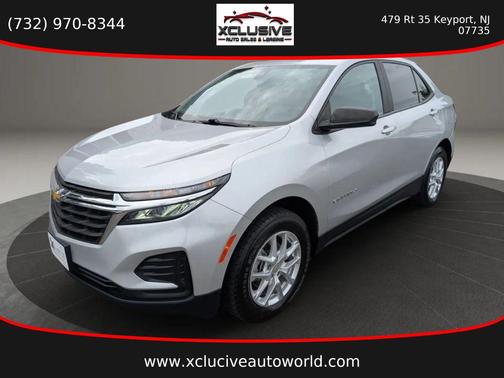 Silver Ice Metallic 2022 Chevrolet Equinox LS