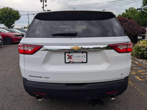2021 Chevrolet Traverse LT