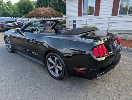 2015 Ford Mustang V6