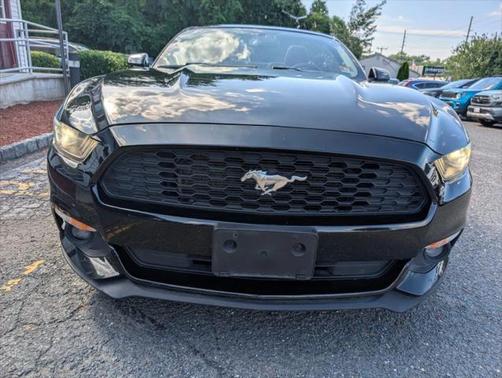 2015 Ford Mustang V6