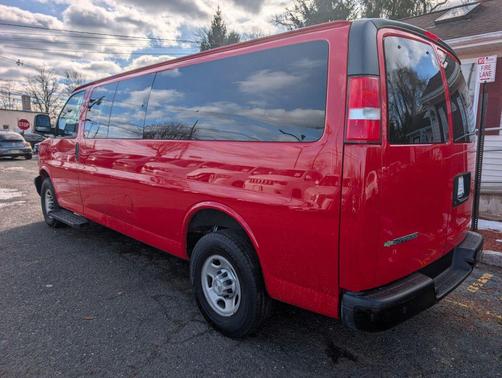 2020 Chevrolet Express 3500 RWD 3500 Extended Wheelbase LS