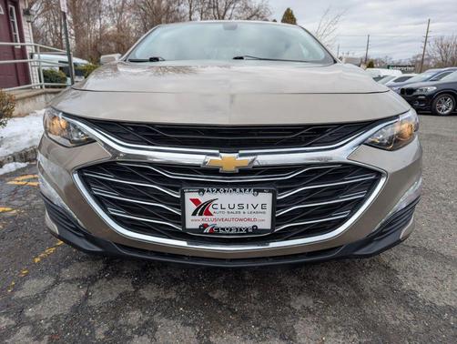 2022 Chevrolet Malibu FWD LT